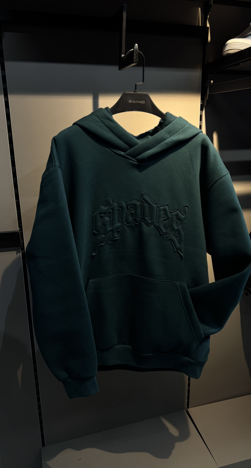 IMG_4755 هودی تیکه دوزی spades کد 1023205 - Image 1